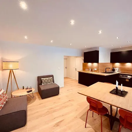 Cosy Of John Cockerill Apartament *